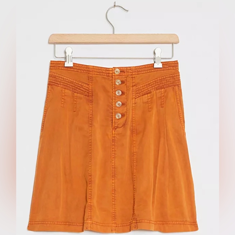 Anthropologie Size 4 Briony Mini button up burnt orange skirt great condition